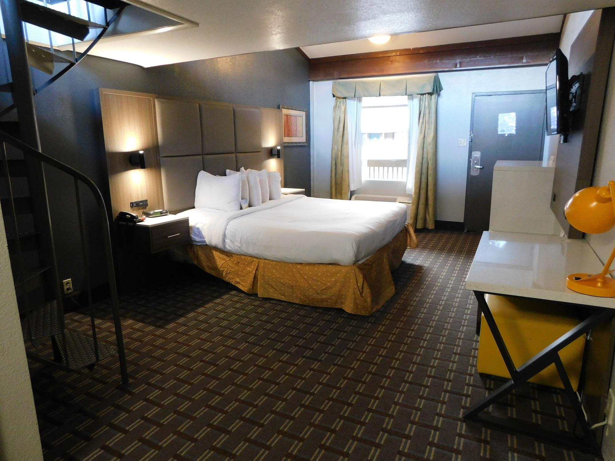 Days Inn & Suites By Wyndham Downtown Gatlinburg Parkway Kültér fotó