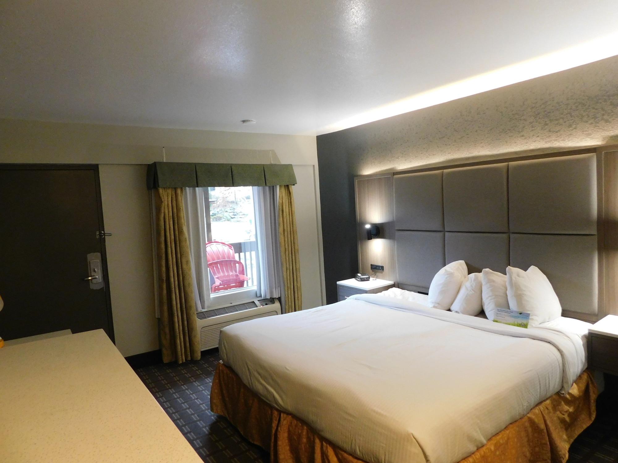 Days Inn & Suites By Wyndham Downtown Gatlinburg Parkway Kültér fotó