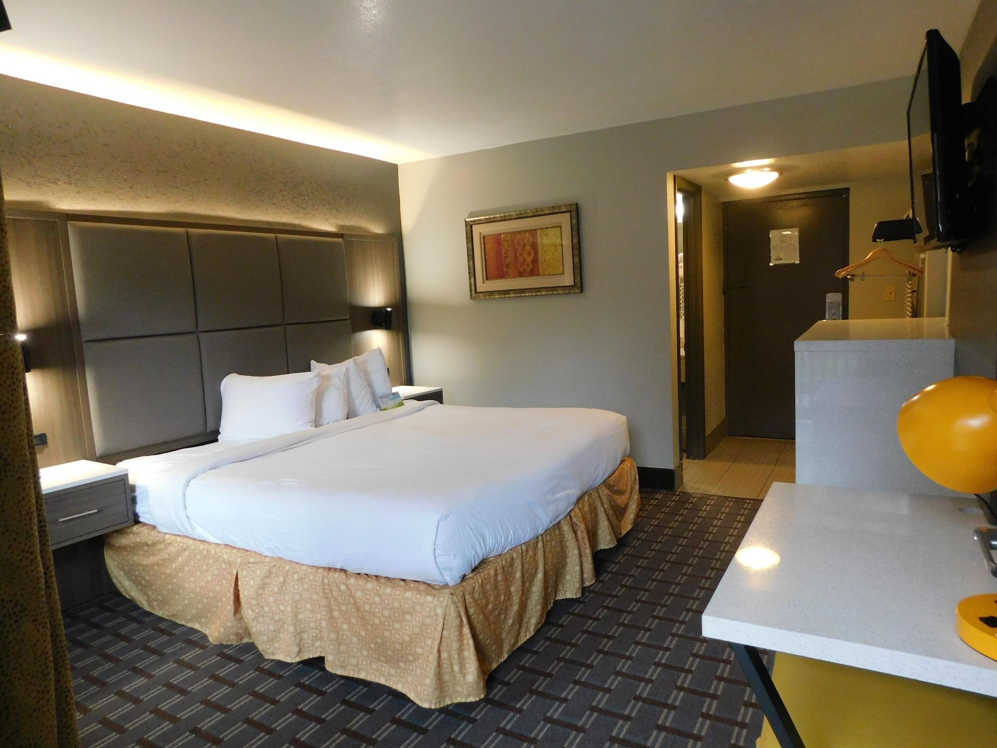 Days Inn & Suites By Wyndham Downtown Gatlinburg Parkway Kültér fotó