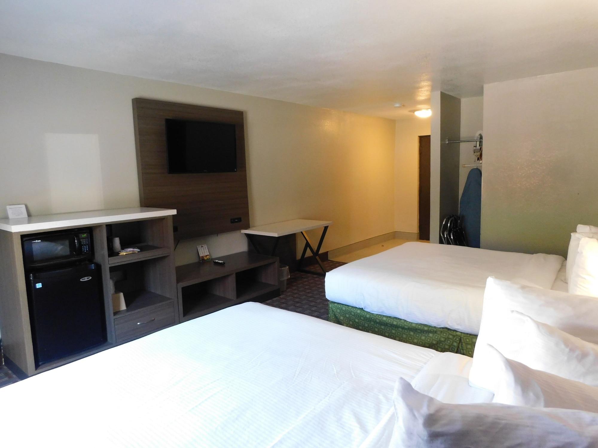 Days Inn & Suites By Wyndham Downtown Gatlinburg Parkway Kültér fotó