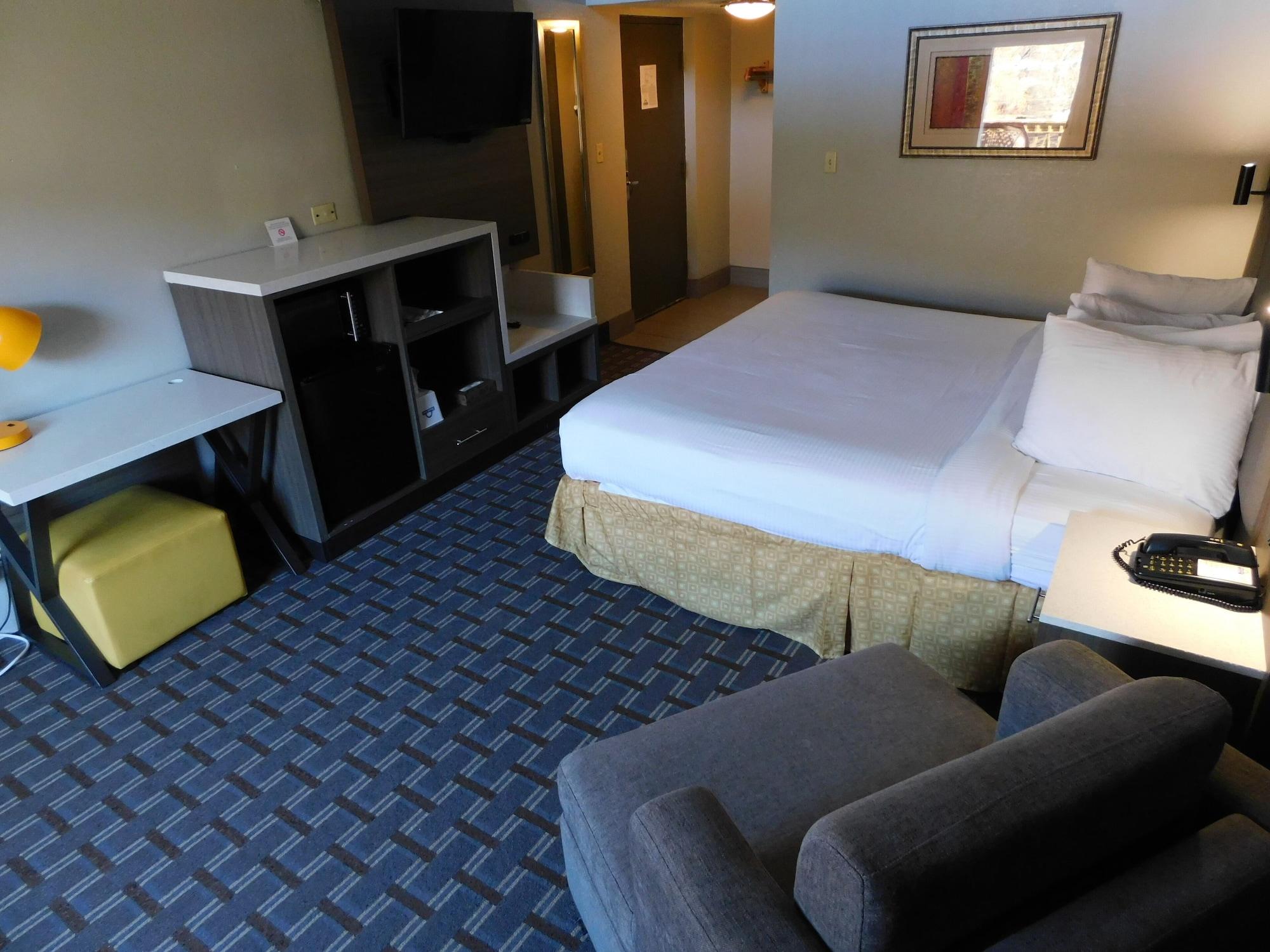 Days Inn & Suites By Wyndham Downtown Gatlinburg Parkway Kültér fotó