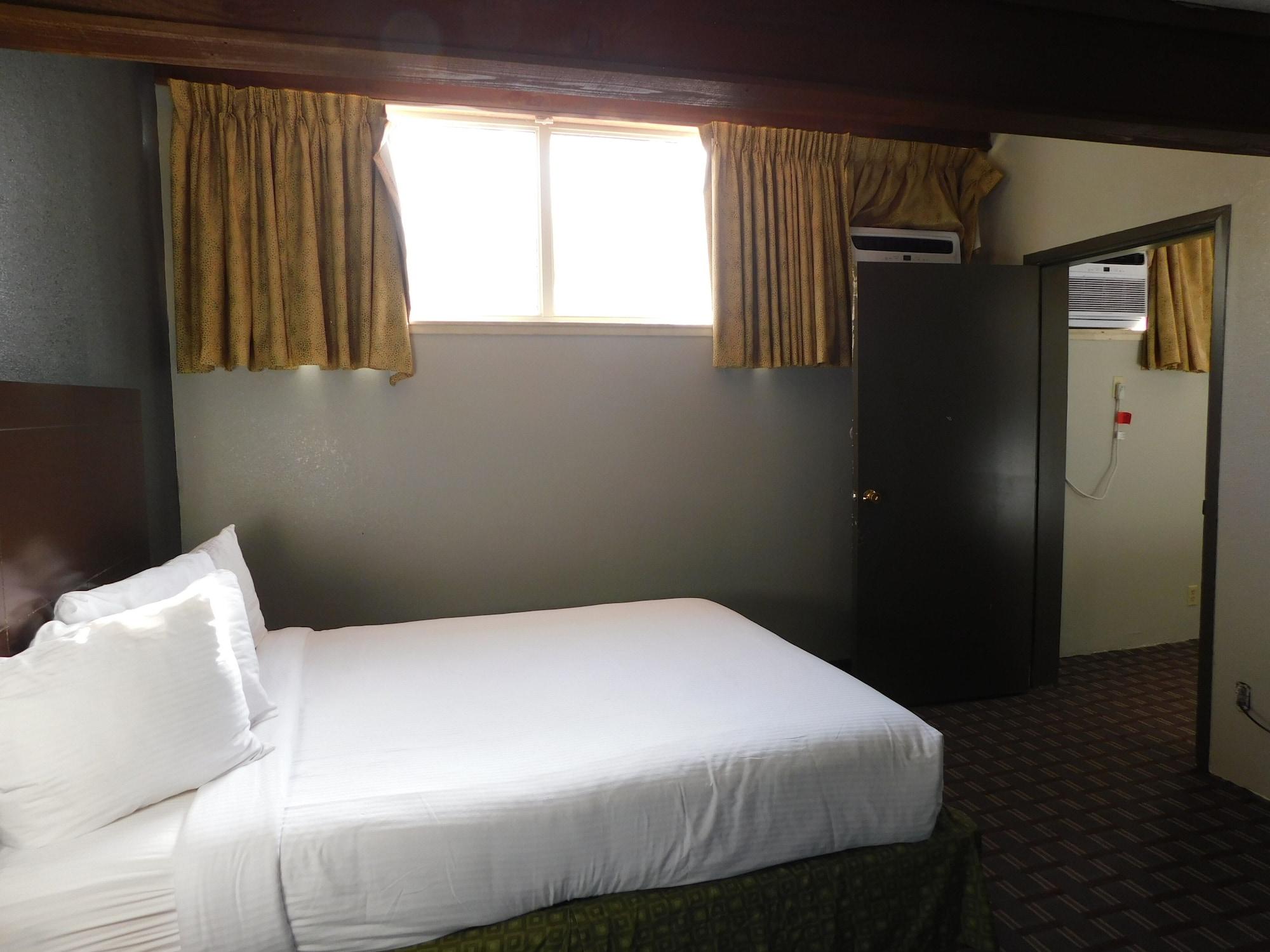 Days Inn & Suites By Wyndham Downtown Gatlinburg Parkway Kültér fotó