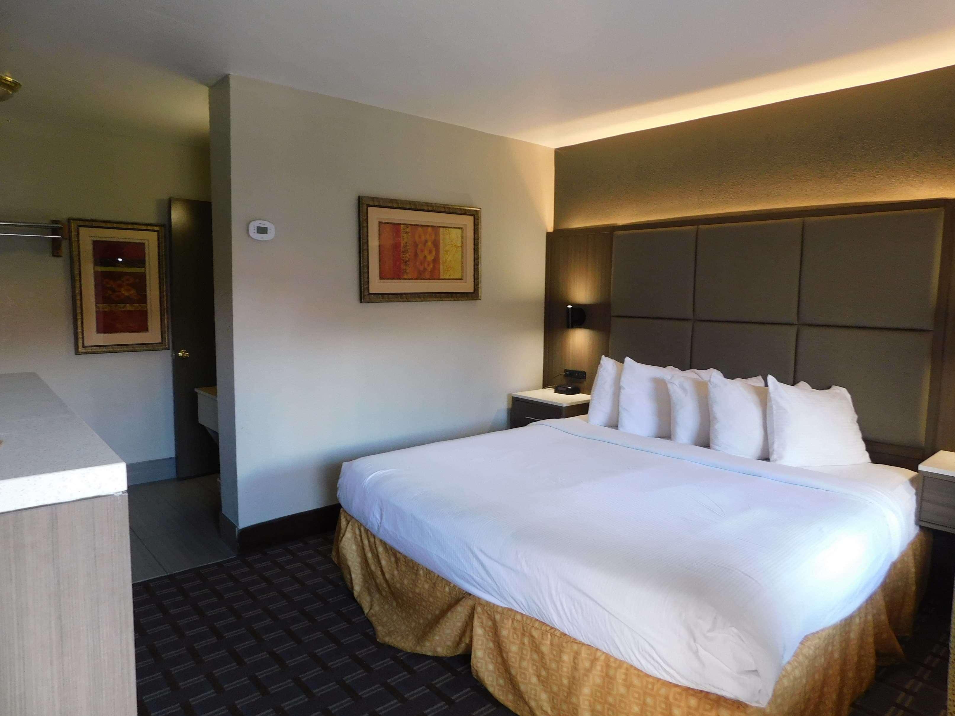 Days Inn & Suites By Wyndham Downtown Gatlinburg Parkway Kültér fotó